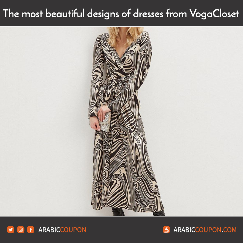 Shop online Dorothy Perkins midi dress from VogaCloset